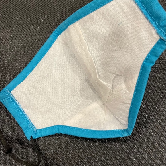 Adults face mask - Picture 3 of 3